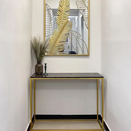 Qult - Cloud Atlas Apartment