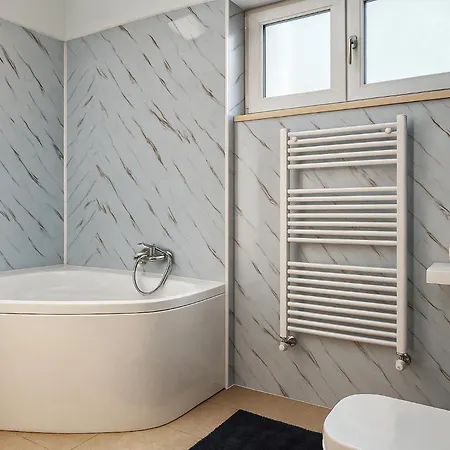 Apartment Qult - Cloud Atlas